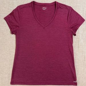 BCG workout v-neck t-shirt, XL, maroon